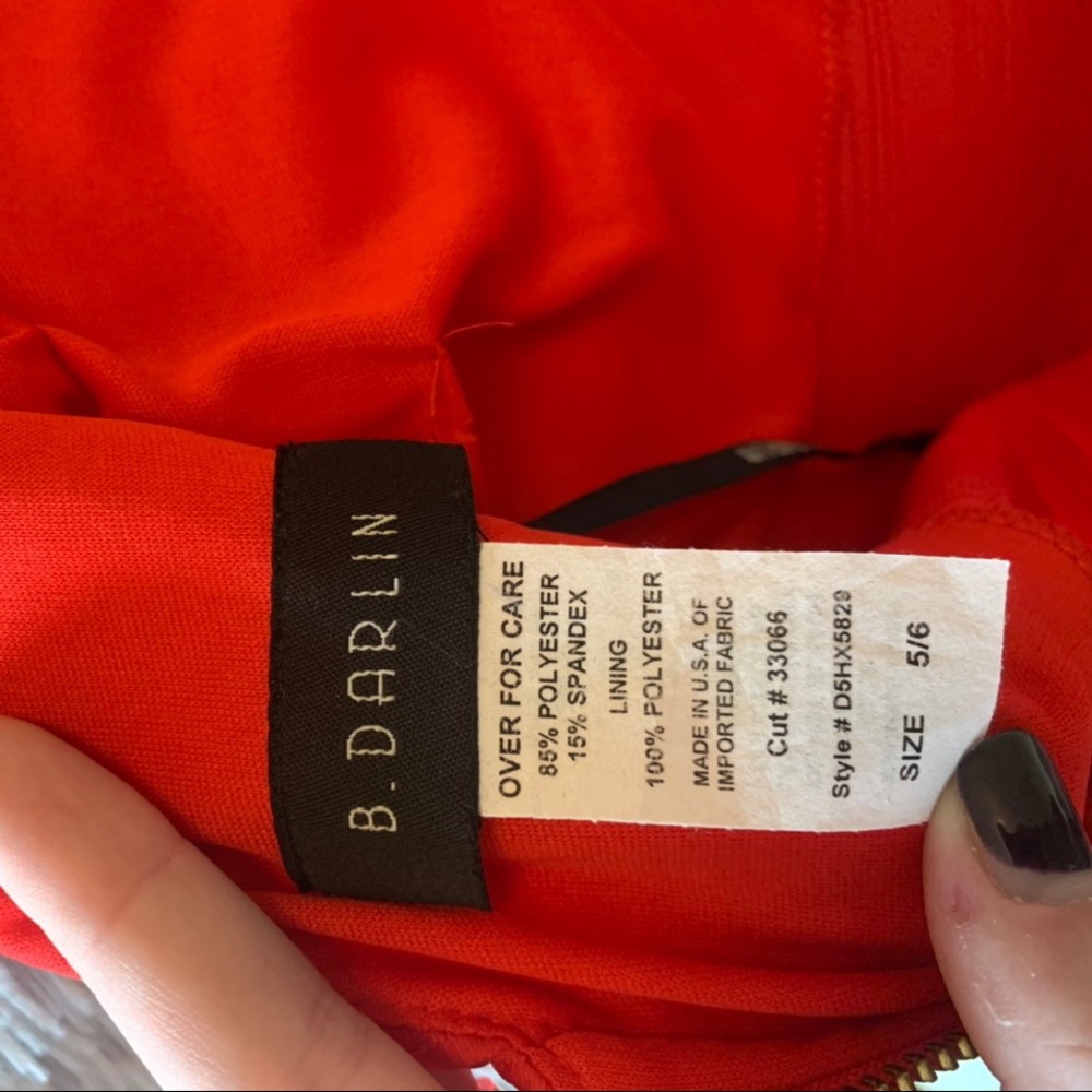RED BODYCON DRESS! - Picture 3 of 3
